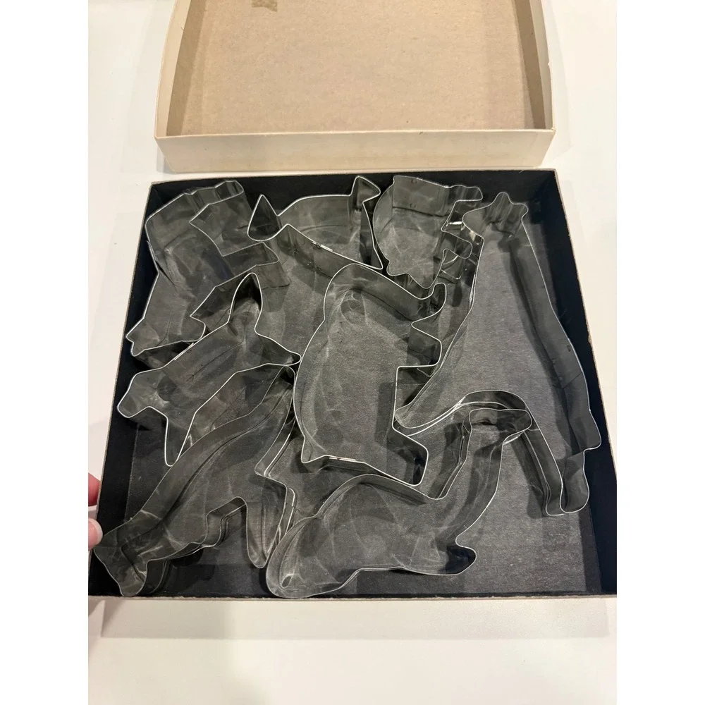 Vintage Noahs Ark‎ Cookie Cutter Set 8 Shapes Metal Animal Cutters with Box